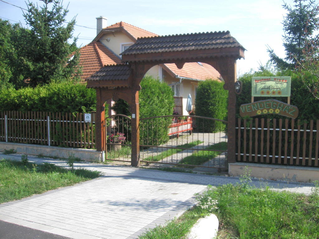 Negy Evszak Vendeghaz Apartment Lukacshaza Exterior photo